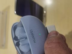 -华为授权体验店(中山公园来福士)