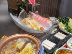 -享月汤皇·海鲜小火锅·聚会(曲江创意谷店)