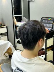 -藤野造型烫发染发