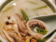 -洪氏嗨捞·猪肚鸡火锅(阳光天地店)