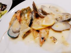 -浦东绿地铂骊酒店-POYA西餐厅(绿地东海岸国际广场店)