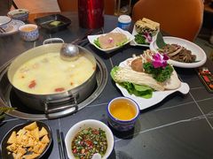 -淼福猪肚鸡·椰子鸡火锅(大沙地店)