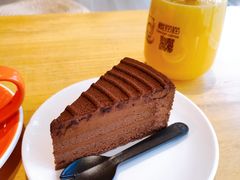 -藏猫猫咖啡主题馆(中央大道店)