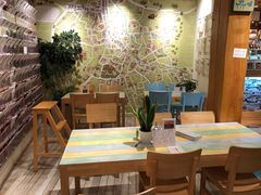 -猫的天空之城概念书店(丽江古城饮玉巷店)