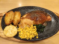 黑椒鸡排配鸡翅-萨莉亚意式餐厅(中北永旺店)