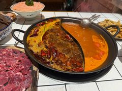 -旧街市鲜货老火锅(大光路店)