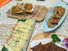 -小董哥烤串·爆汁大油边(故宫店)