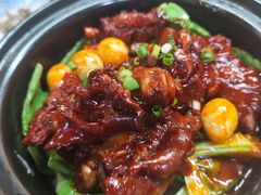 窑炉猪蹄板栗饭-张记焖窑·十五年专注焖烤(雍和宫店)
