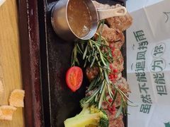 -豪客来牛排(人民东路店)