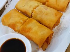 沙律虾春卷-点点心港式茶餐厅(南京西路店)