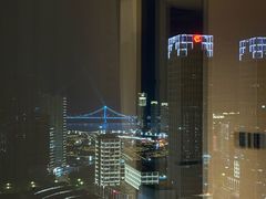 -大连星海皇冠假日酒店