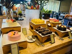 -大中华希尔顿酒店-念自助餐·嗨啤·小龙虾