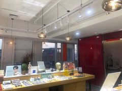 -鲸渝眼镜·浅目视光(春熙路店)