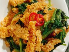 菠菜拌面筋-东方亚克西餐厅(西康路店)