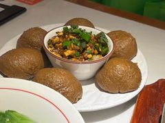 -春天里餐厅(西田城店)