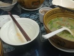 -桥香园云南过桥米线(金马碧鸡店)