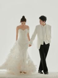 -至臻微拉婚纱摄影