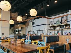-Ribs & Burgers The Rocks