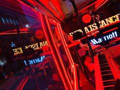 -上海漕河泾万丽酒店
