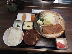 -牛かつもと村(原宿店)