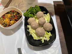 -鲜入围煮花胶鸡海鲜火锅
