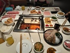-海底捞火锅鲜切牛肉主题店(长寿路店)