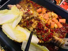 -川渝窈妹纸包鱼·齐齐哈尔烤肉