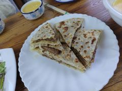 -溢心园香河肉饼总店