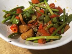 -阿三鱼头泡饼·家常菜