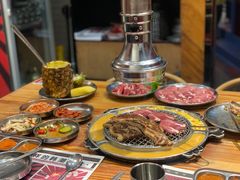 -青瓦炭韩潮烤肉(花园道店)