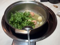 -喃喃椰·糟粕醋椰子鸡火锅(七堡花园店)