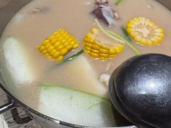 -肥仔文澳门猪骨煲(南京西路店)
