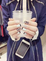 -EMILY艾枚莉美甲美睫·美颜·现磨咖啡