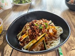 -口口香小吃店
