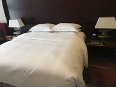 -广州天河希尔顿酒店