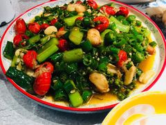 鲜青椒小龙虾-探鱼·鲜青椒爽麻烤鱼(北京路天河城店)