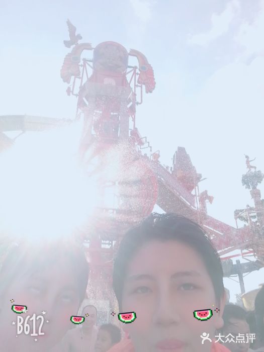 上海玛雅海滩水公园玛雅水寨图片