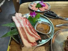 -明洞阿姨·韩式酱蟹烤肉·创意料理(三元桥店)