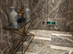 -弘安丽水温泉酒店