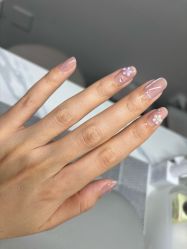 -小黑瓶美甲美睫