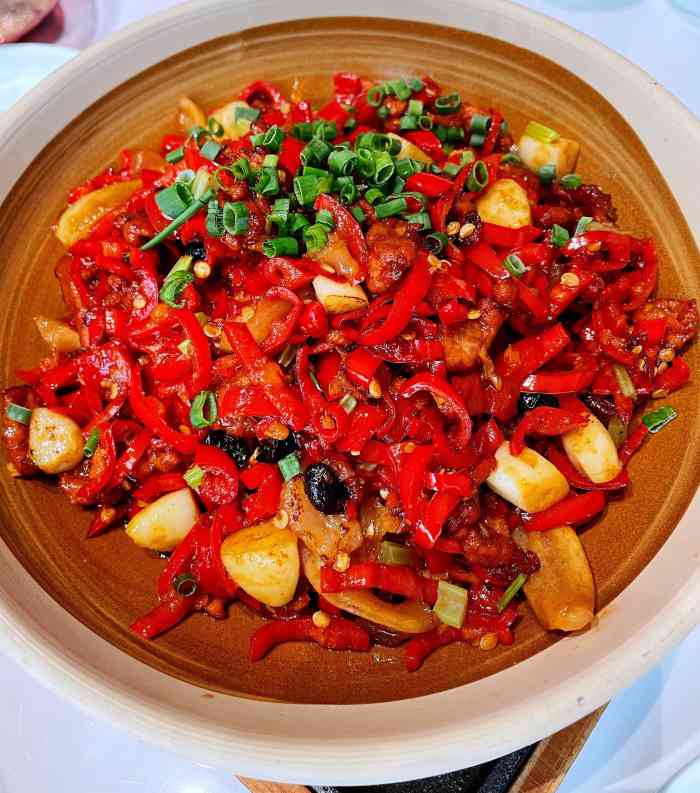 金洲美食·浔味陕南-"在陕西,有这样一片钟灵毓秀的土地,她世居.