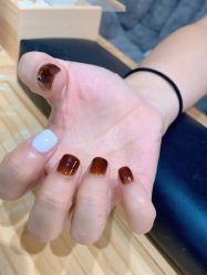 -芮娅时光半永久纹眉·美甲美睫·皮肤管理