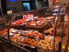 餐具摆设-巴黎贝甜(来福士店)
