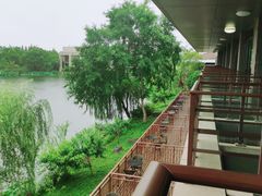 -上海怡沁园度假酒店