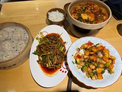-小六汤包(亚欧店)