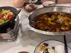 -鑫巴蜀小镇 · 水煮鱼专研店(玉桥店)