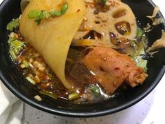 -钢管厂歆瑞源油卤串串香(春熙路太古里店)