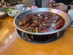 三角峰-小饕荟雅安贡椒鱼鲜馆(广福桥店)