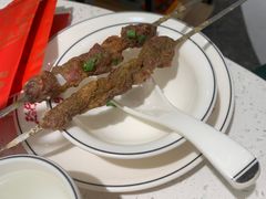 -三人行骨头王火锅(长寿店)