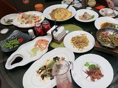 -新天明砂锅鱼头煲